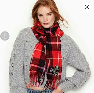 NEW, VS PINK, WINTER ANGEL LOVE BUFFALO